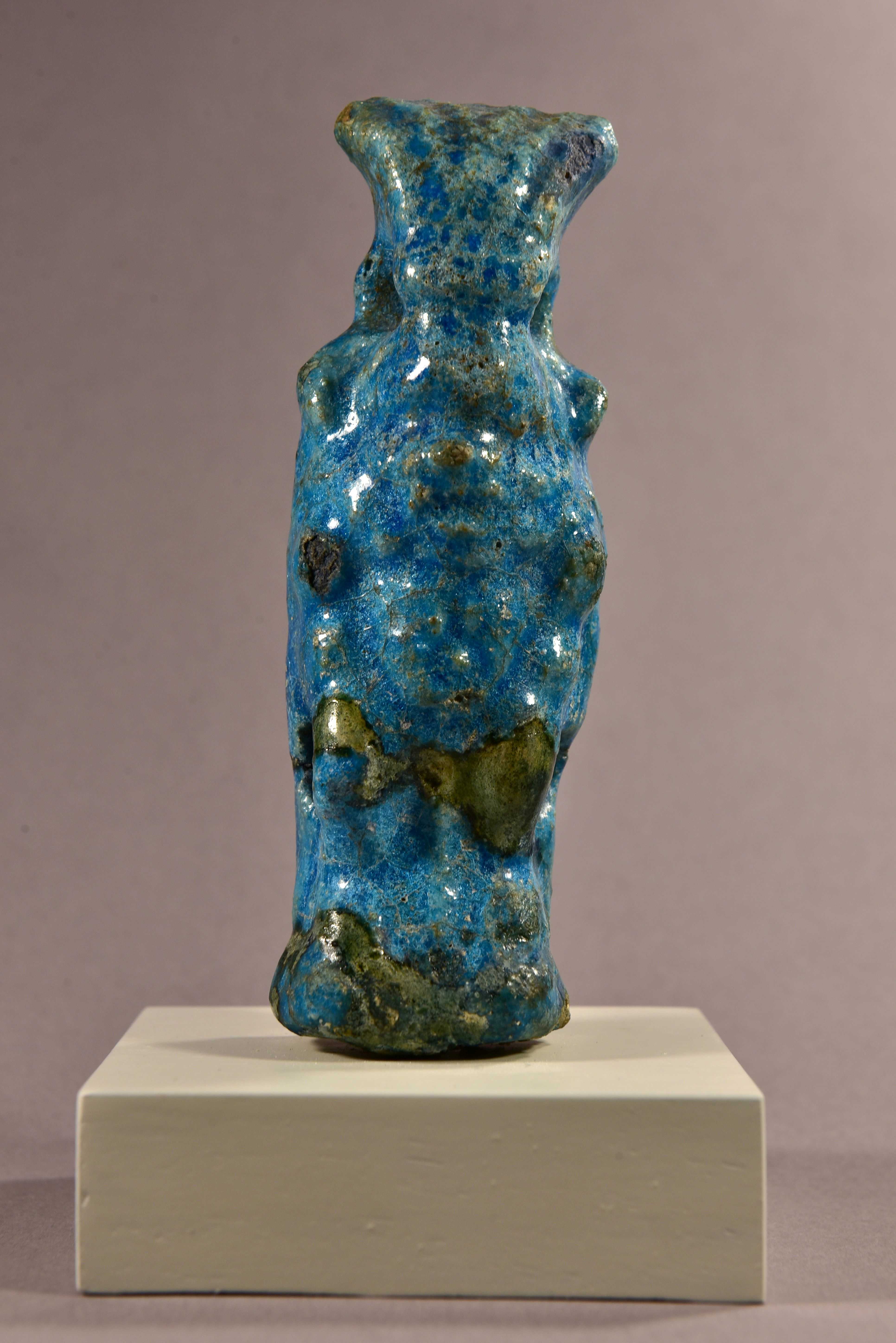 Figur in Gestalt des Bes, Röm. Kaiserzeit, 1. Jh. v. Chr., Ägypten, Fayence 12,7 x 4,3 x 3 cm, © Gustav-Lübcke-Museum Hamm