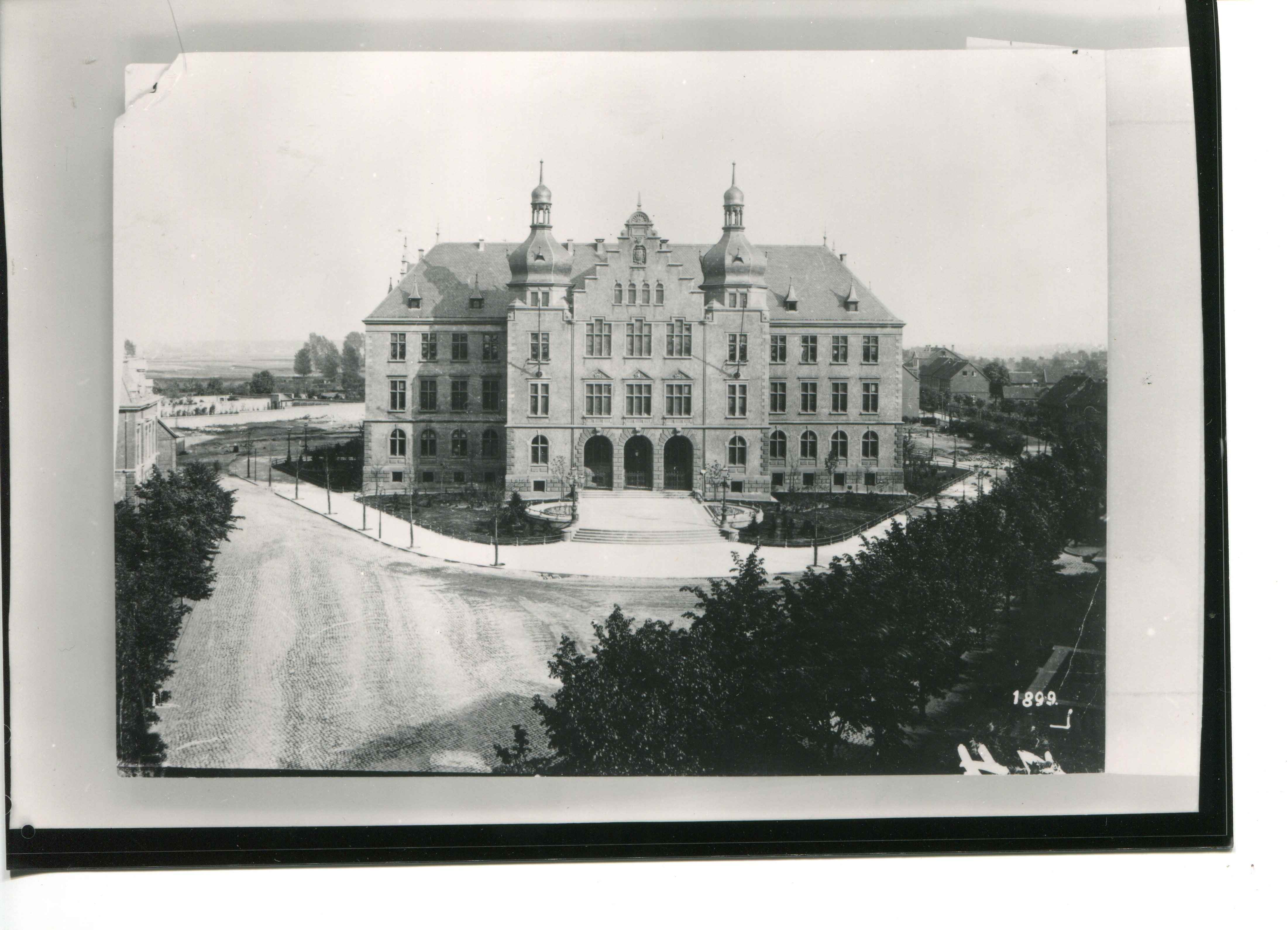 Oberlandesgerichtsgebäude heute Rathaus der Stadt Hamm, Foto um 1900